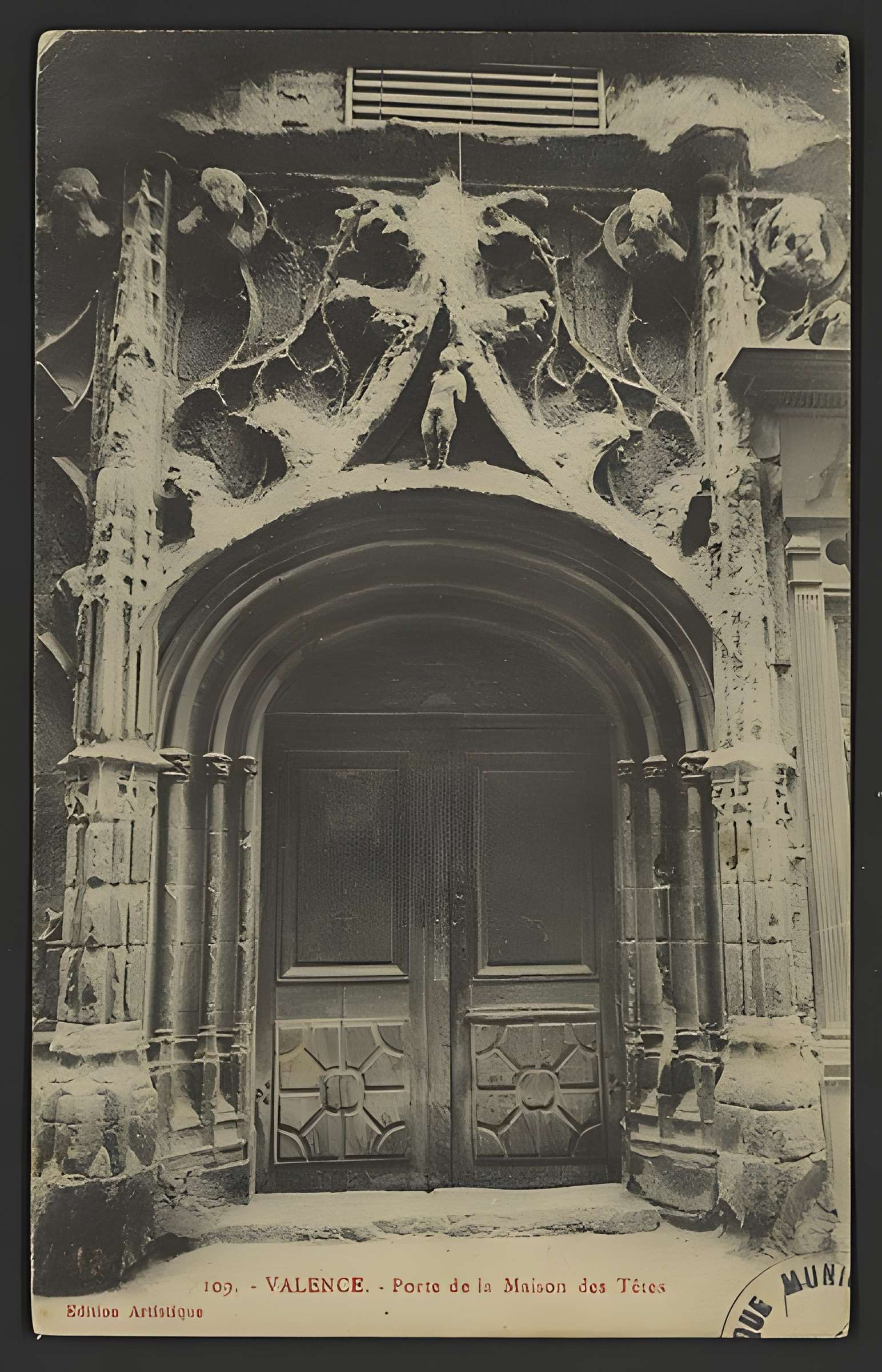 Maison des Têtes de Valence