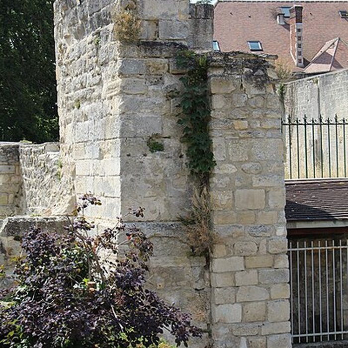 Photo de Abbaye Saint-Arnould de Crépy-en-Valois