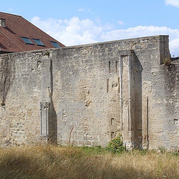 Photo de Abbaye Saint-Arnould de Crépy-en-Valois