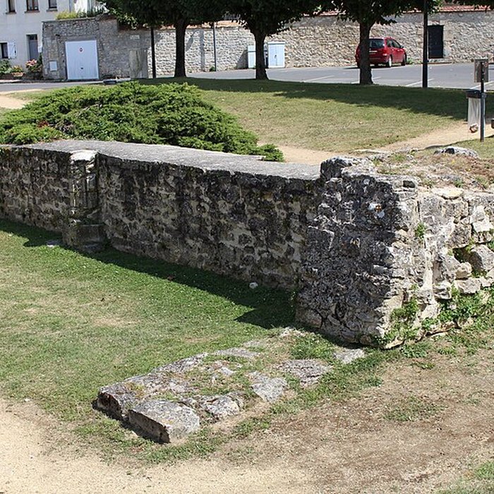 Photo de Abbaye Saint-Arnould de Crépy-en-Valois