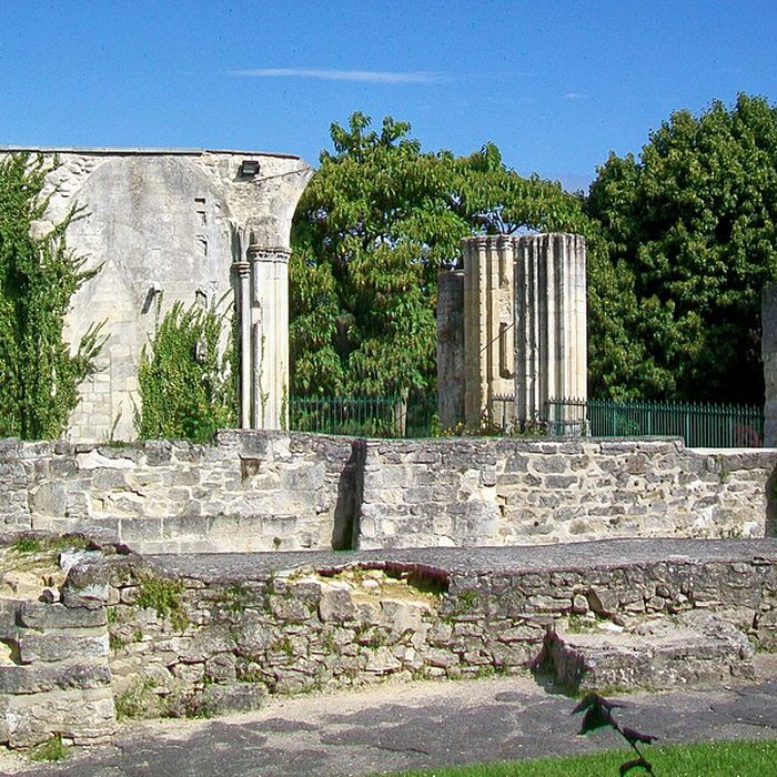 Photo de Abbaye Saint-Arnould de Crépy-en-Valois