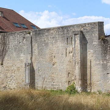 Abbaye Saint-Arnould de Crépy-en-Valois