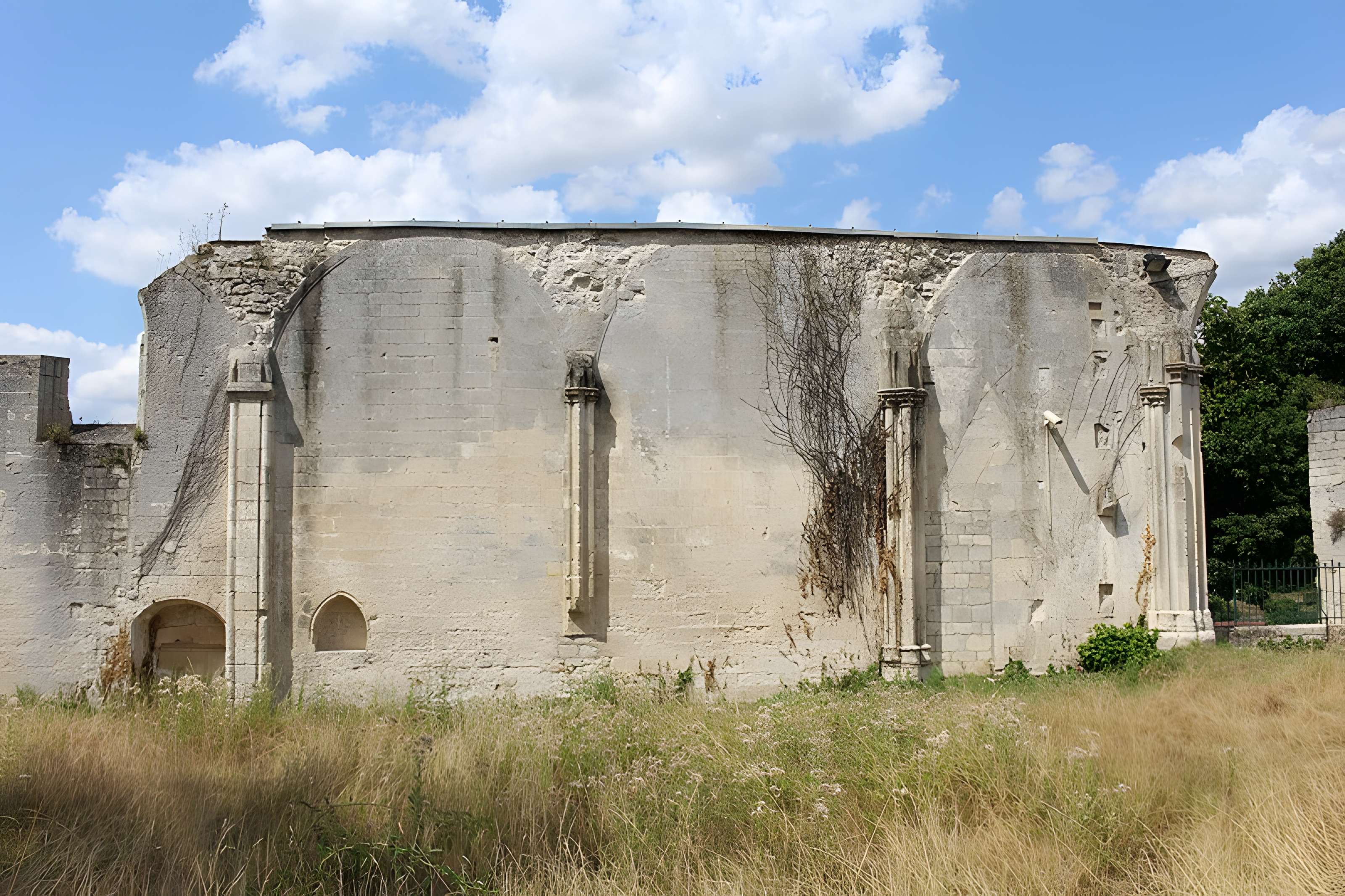 Abbaye Saint-Arnould de Crépy-en-Valois