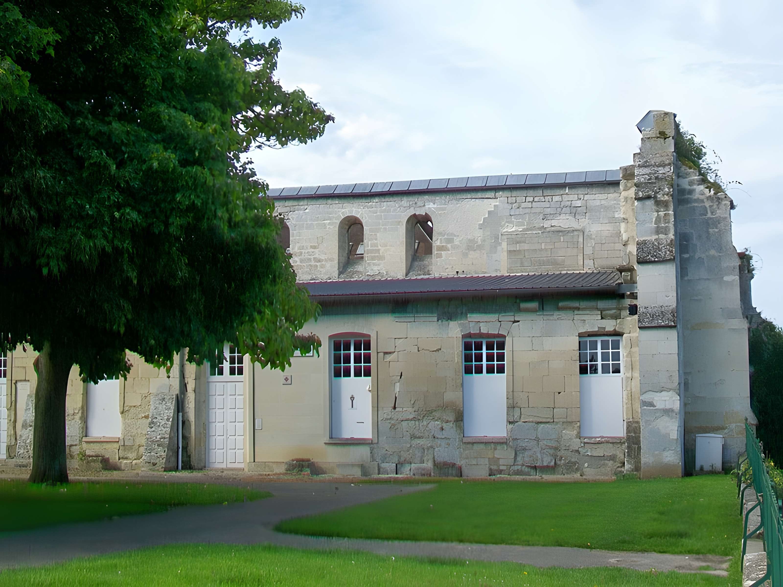 Abbaye Saint-Arnould de Crépy-en-Valois