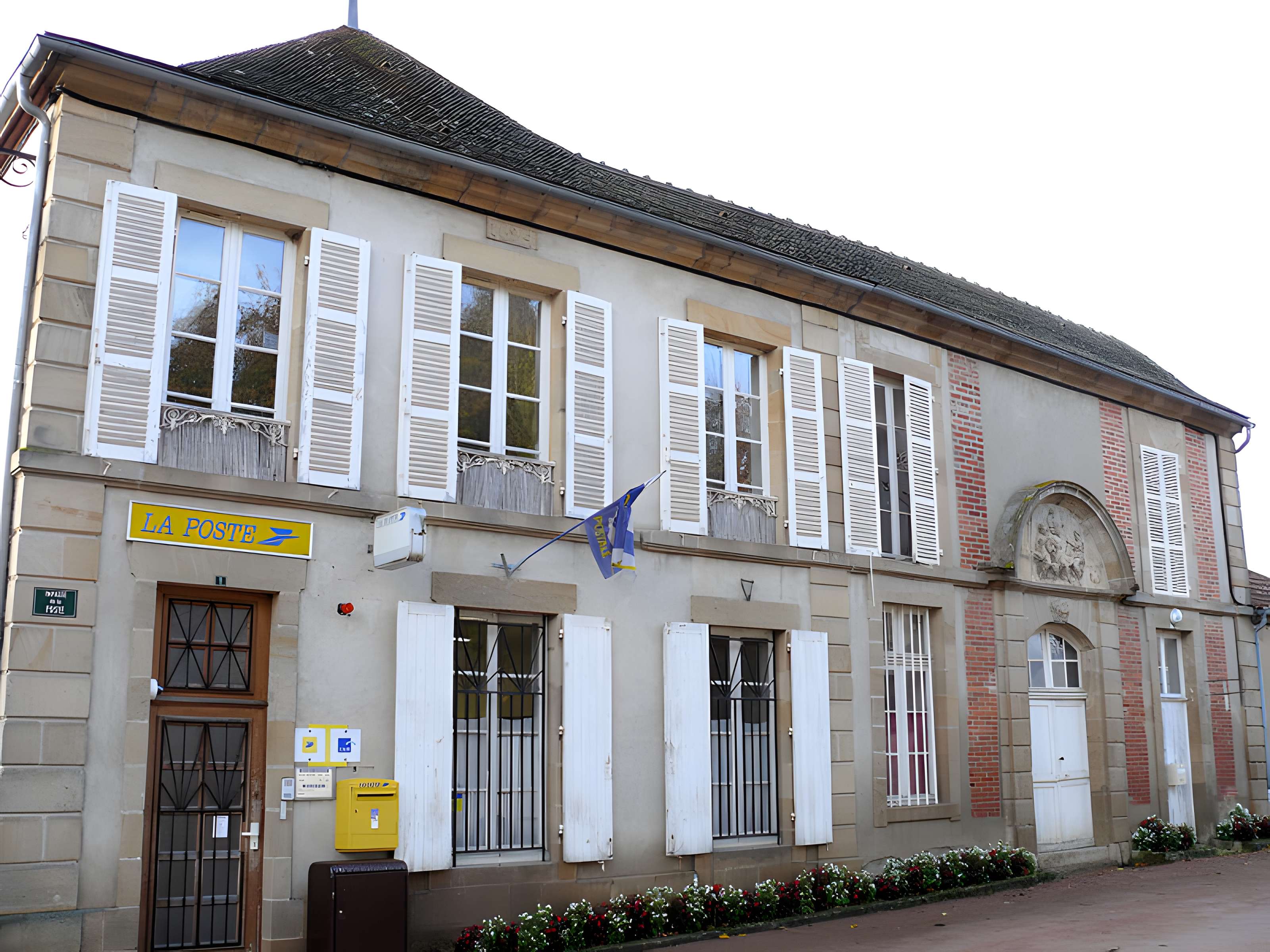 Maison des Vertus cardinales à Saint-Menoux