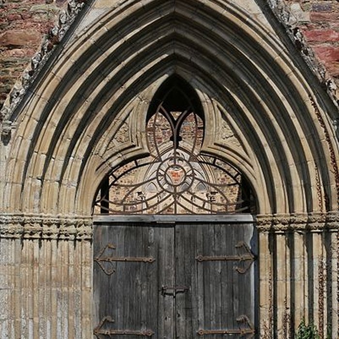 Photo de Abbaye Saint-Jacques de Montfort