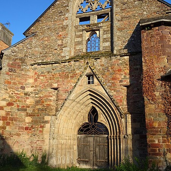 Photo de Abbaye Saint-Jacques de Montfort