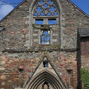 Abbaye Saint-Jacques de Montfort