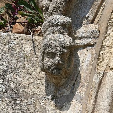 Abbaye Saint-Jacques de Montfort