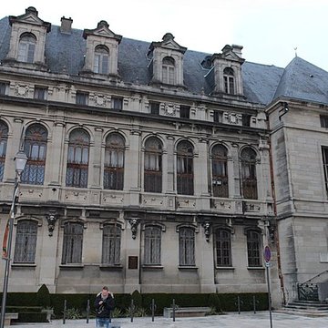 Abbaye Saint-Loup de Troyes