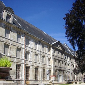 Abbaye Saint-Loup de Troyes