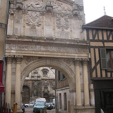 Abbaye Saint-Pierre dAuxerre