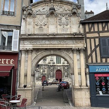 Abbaye Saint-Pierre dAuxerre