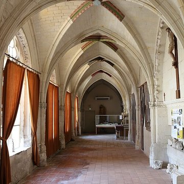 Abbaye Saint-Pierre de Bourgueil