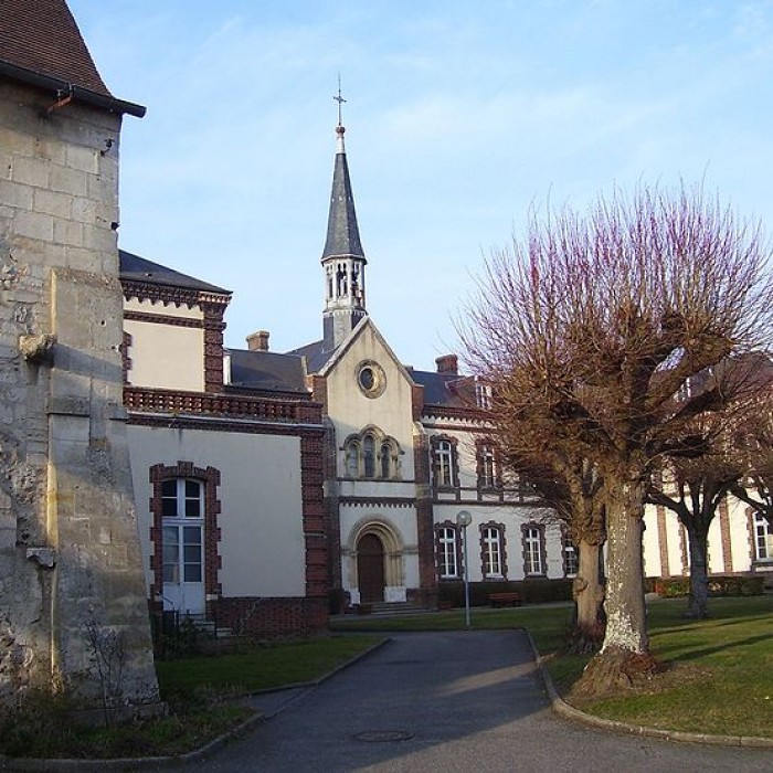 Photo de Abbaye Saint-Pierre et Saint-Paul de Châtillon-lès-Conches