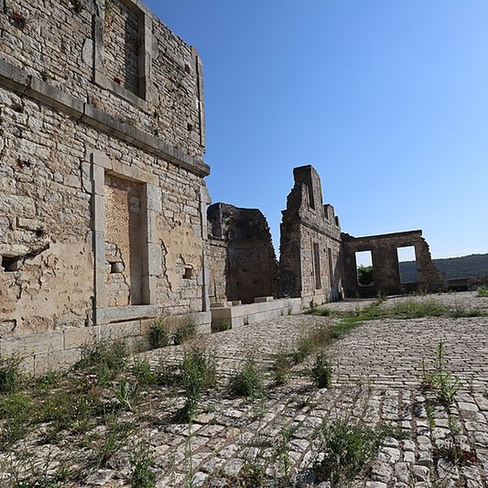 Photo de Abbaye Saint-Vivant de Curtil-Vergy