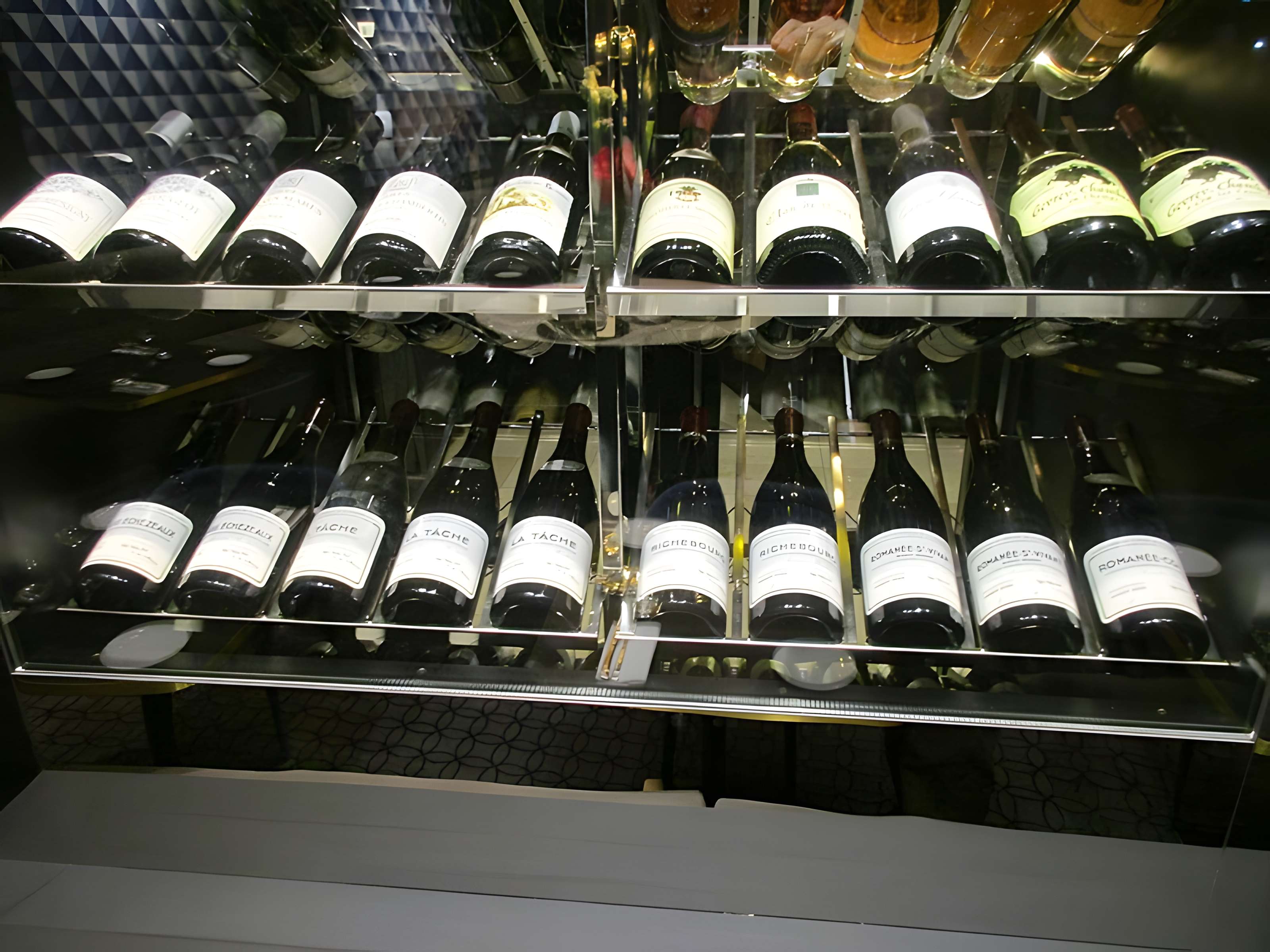 Abbaye Saint-Vivant de Curtil-Vergy