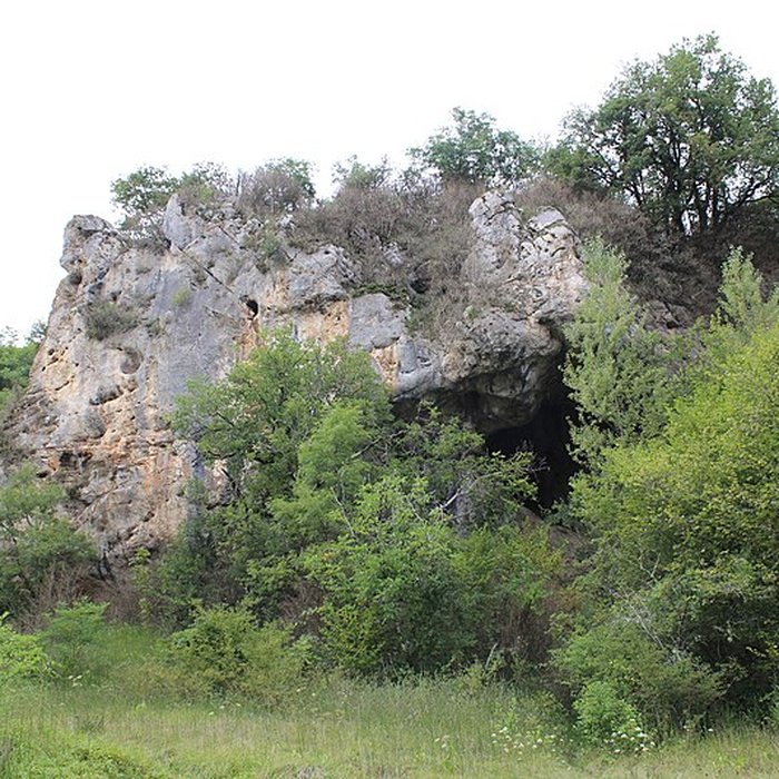 Photo de Abri sous roche de la Colombière à Neuville-sur-Ain