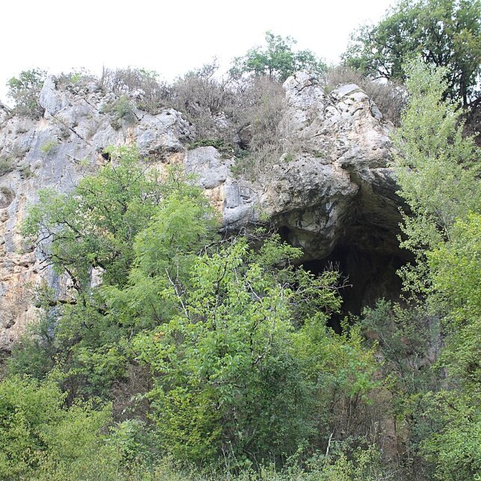 Photo de Abri sous roche de la Colombière à Neuville-sur-Ain