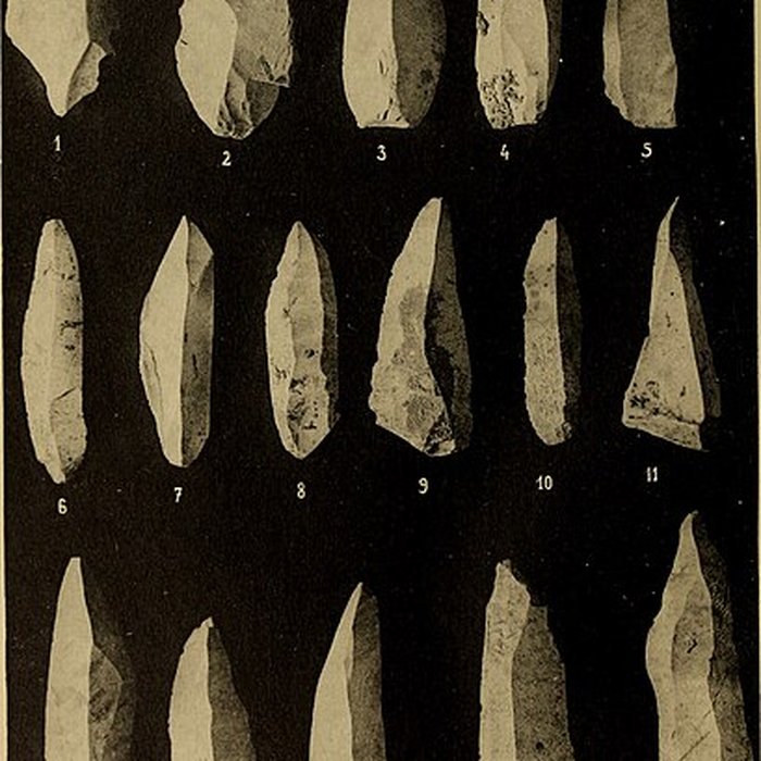 Photo de Abri sous roche de la Colombière à Neuville-sur-Ain