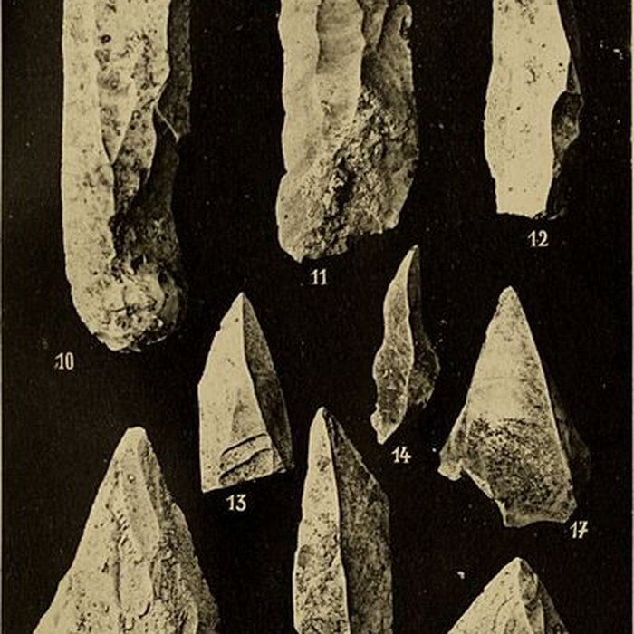 Photo de Abri sous roche de la Colombière à Neuville-sur-Ain