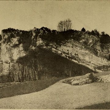 Abri sous roche de la Colombière à Neuville-sur-Ain