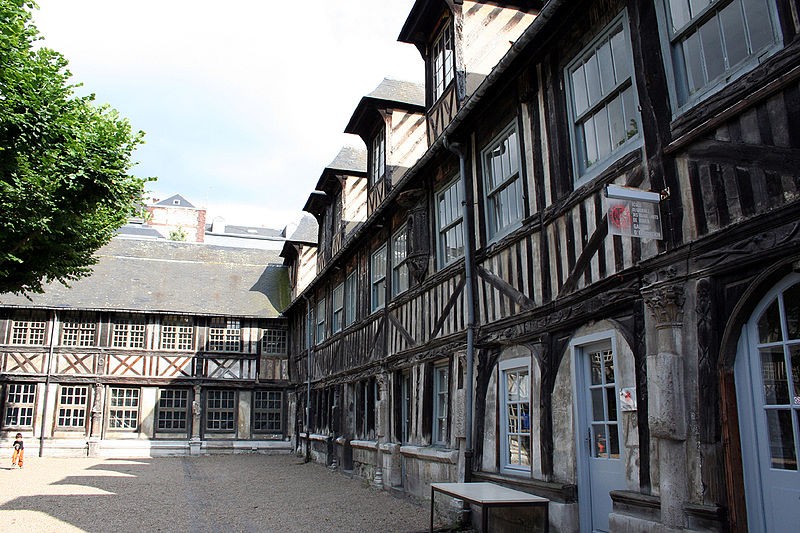 Photo de Aître Saint-Maclou à Rouen
