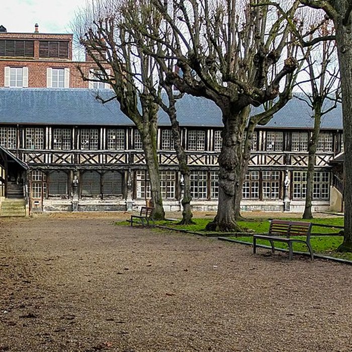 Photo de Aître Saint-Maclou à Rouen