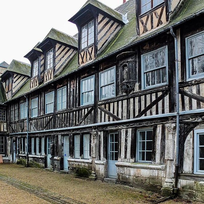 Photo de Aître Saint-Maclou à Rouen