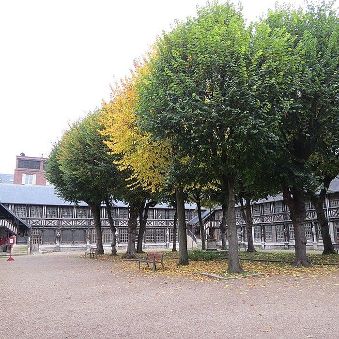 Photo de Aître Saint-Maclou à Rouen