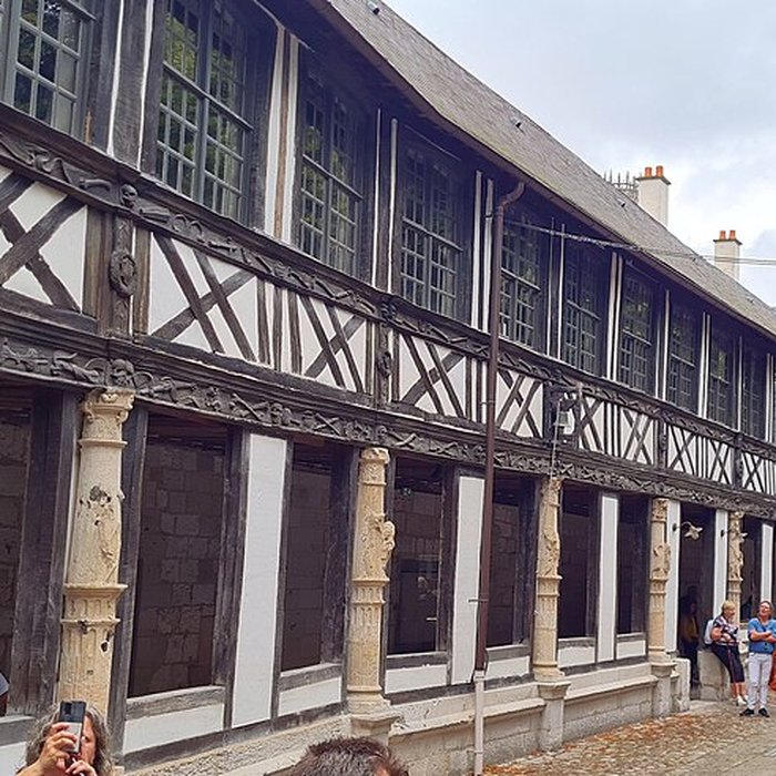 Photo de Aître Saint-Maclou à Rouen