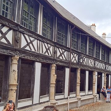 Aître Saint-Maclou à Rouen