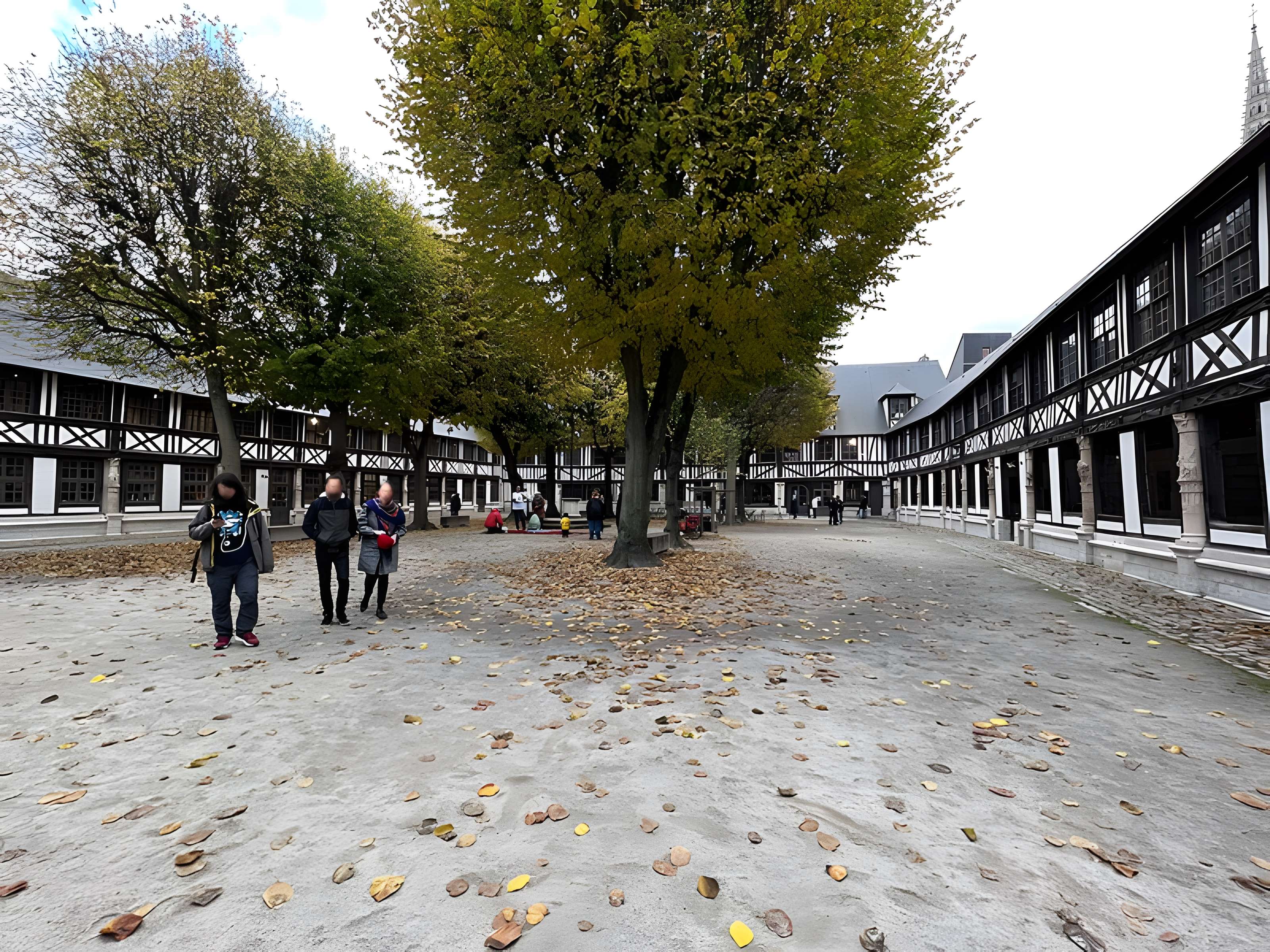 Aître Saint-Maclou à Rouen