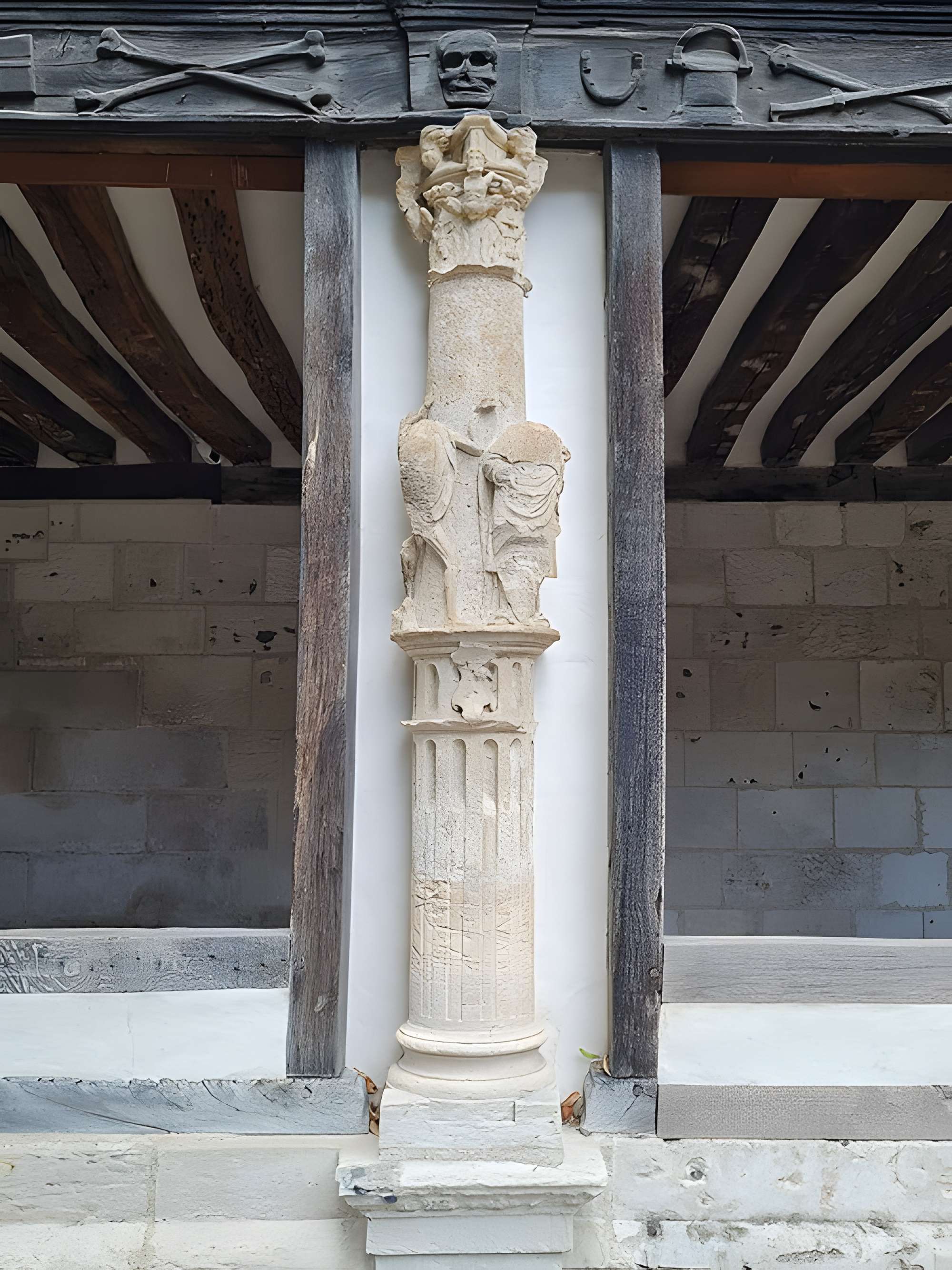 Aître Saint-Maclou à Rouen