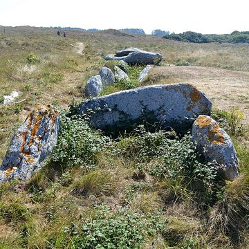 Allée couverte de Pont-ar-Bleiz à Lampaul-Ploudalmézeau