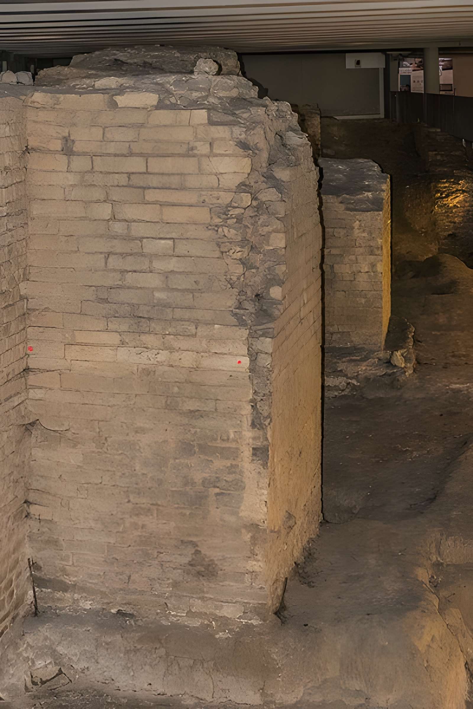 Amphithéâtre romain de Cahors