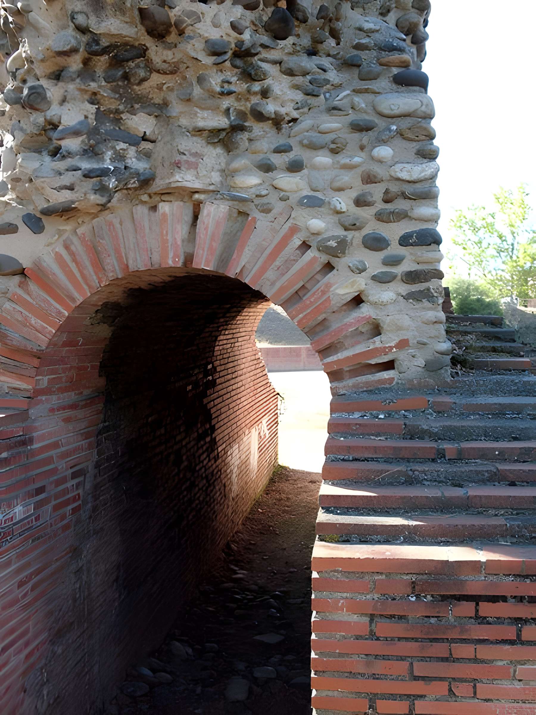 Amphithéâtre romain de Purpan-Ancely à Toulouse 
