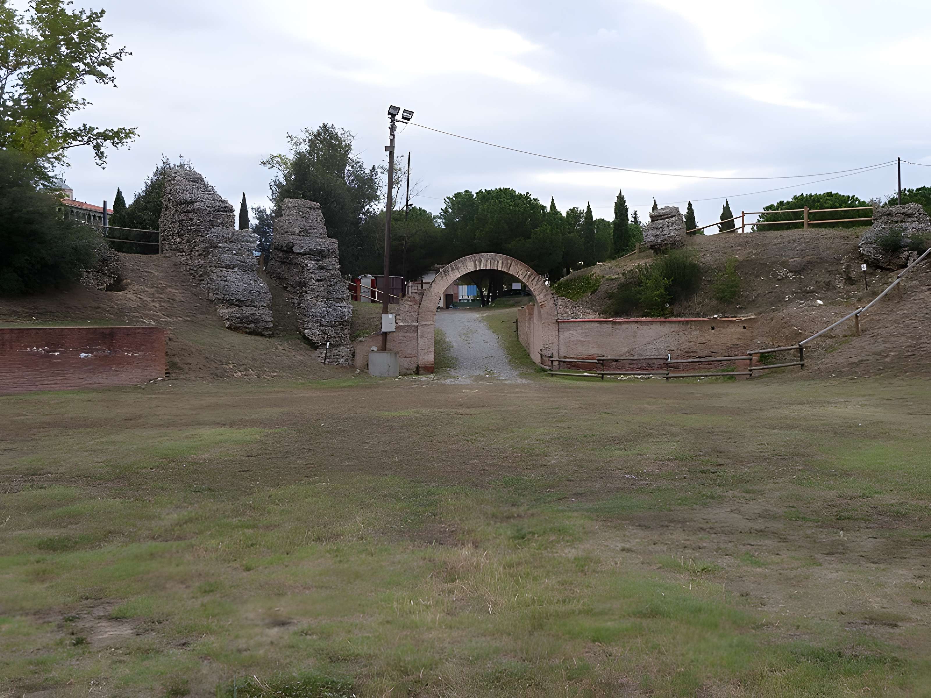 Amphithéâtre romain de Purpan-Ancely à Toulouse 