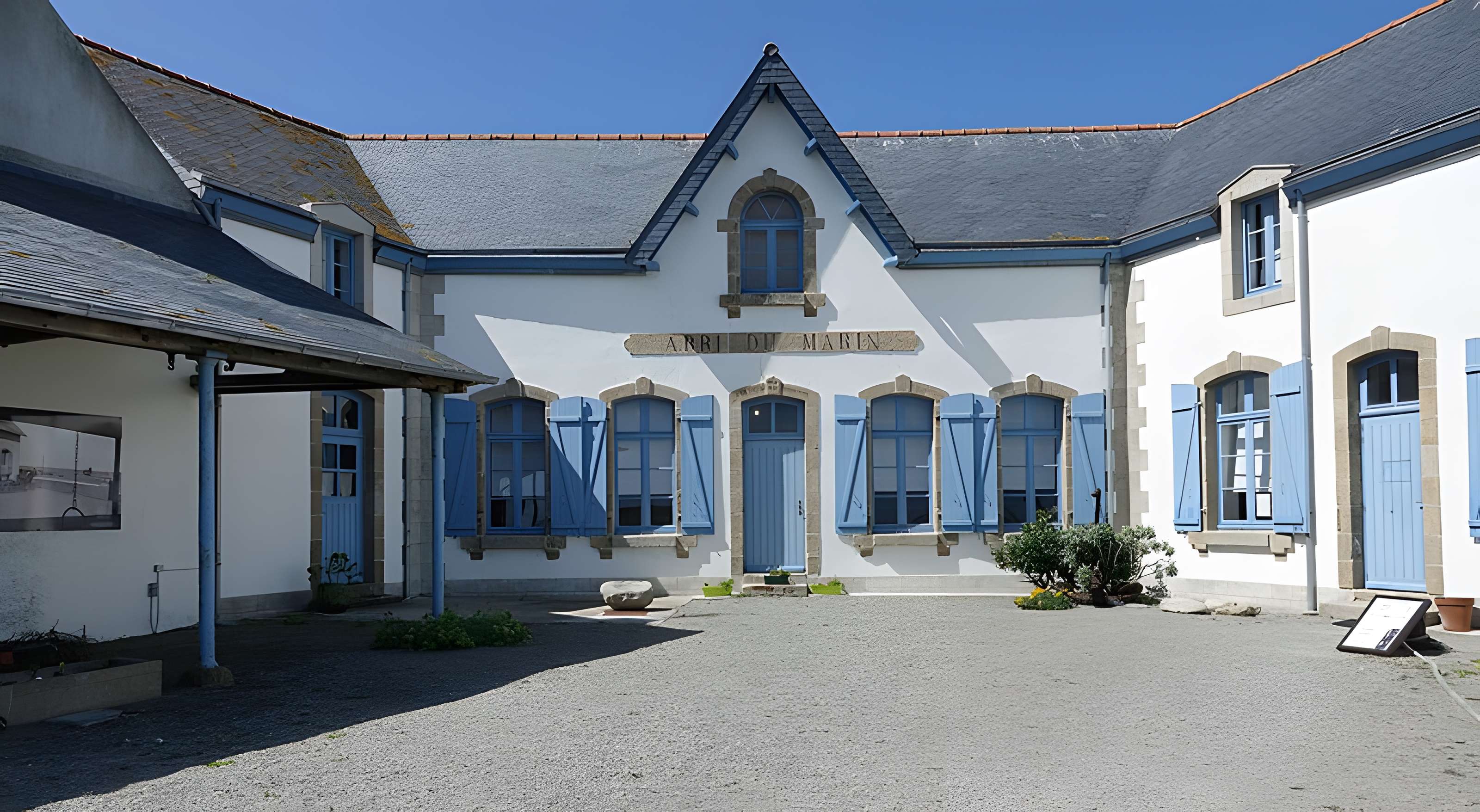 Ancien abri du marin de l'Île de Sein