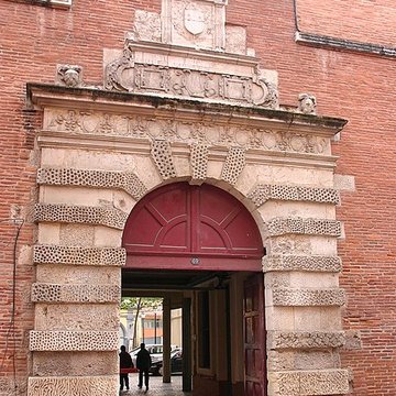 Ancien Collège de lEsquile à Toulouse 