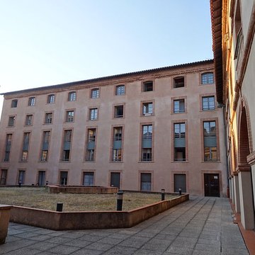 Ancien hôpital Larrey à Toulouse 
