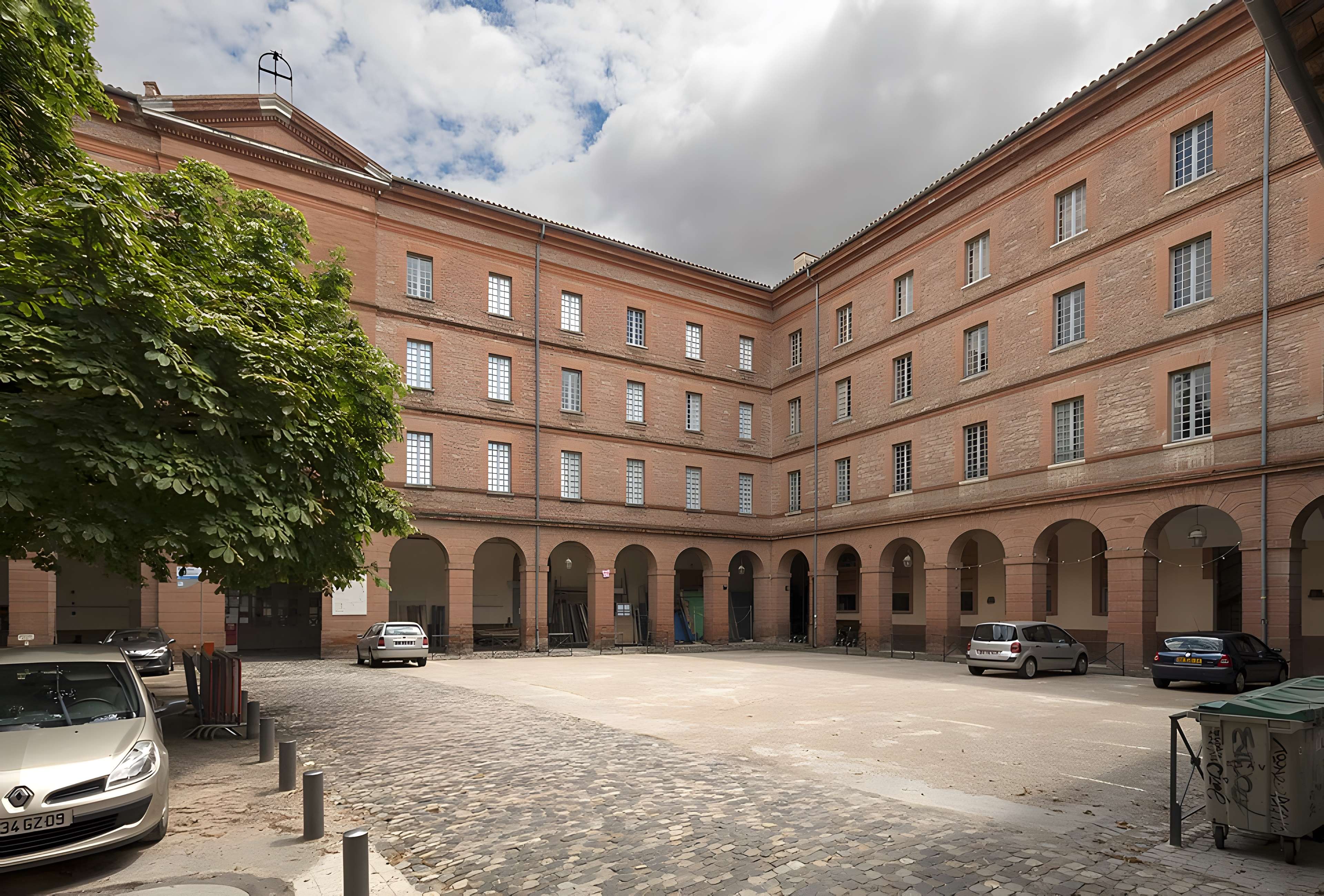 Ancien petit Séminaire de l'Esquile à Toulouse 
