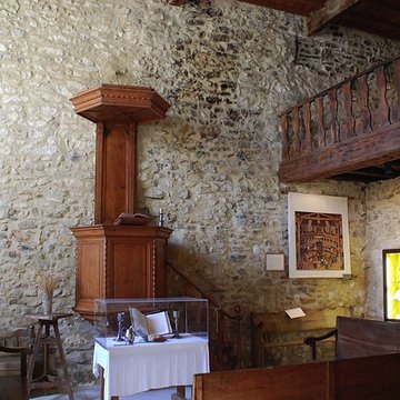 Ancien temple protestant du Poët-Laval