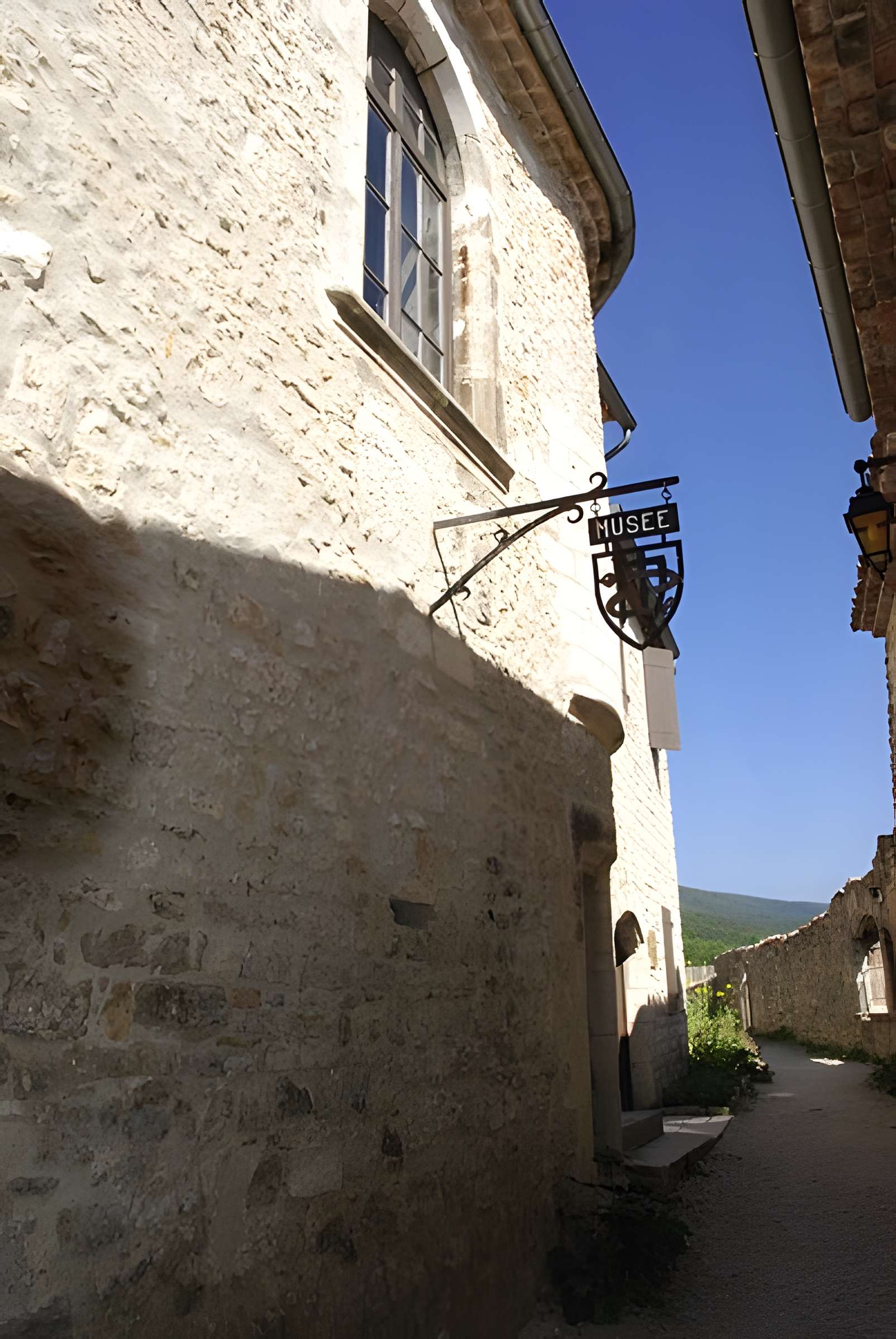 Ancien temple protestant du Poët-Laval