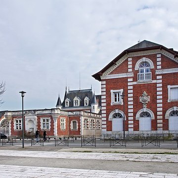 Ancienne chocolaterie Poulain à Blois