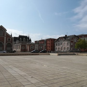 Ancienne chocolaterie Poulain à Blois
