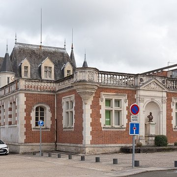 Ancienne chocolaterie Poulain à Blois