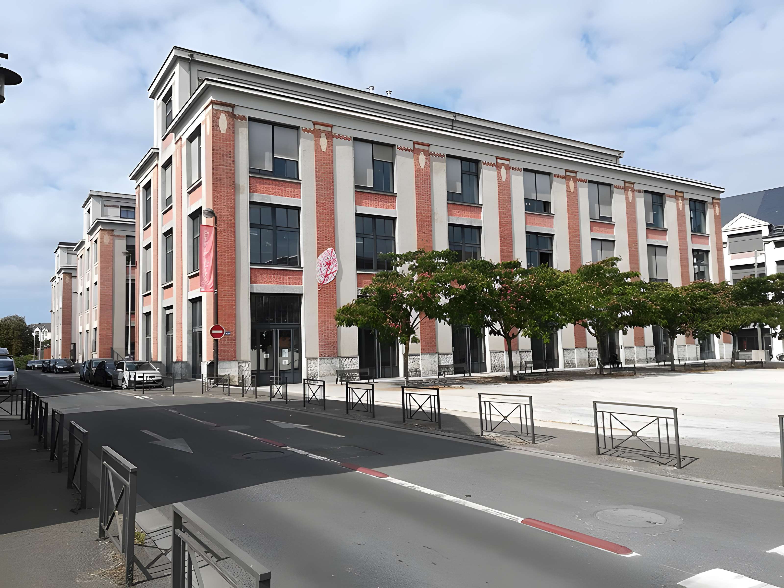 Ancienne chocolaterie Poulain à Blois