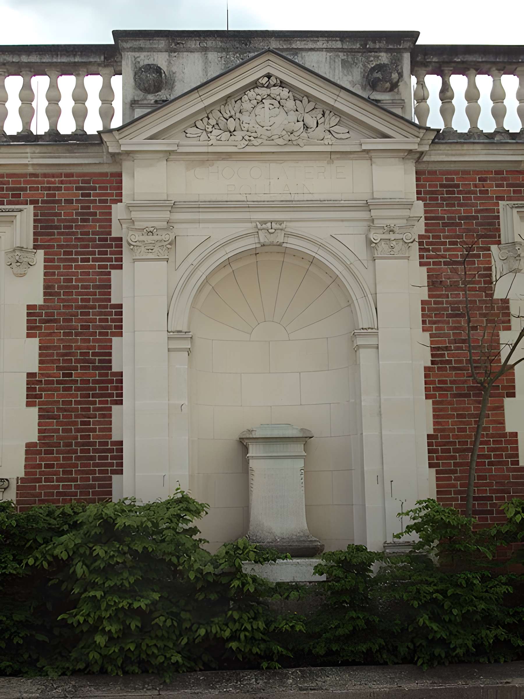 Ancienne chocolaterie Poulain à Blois