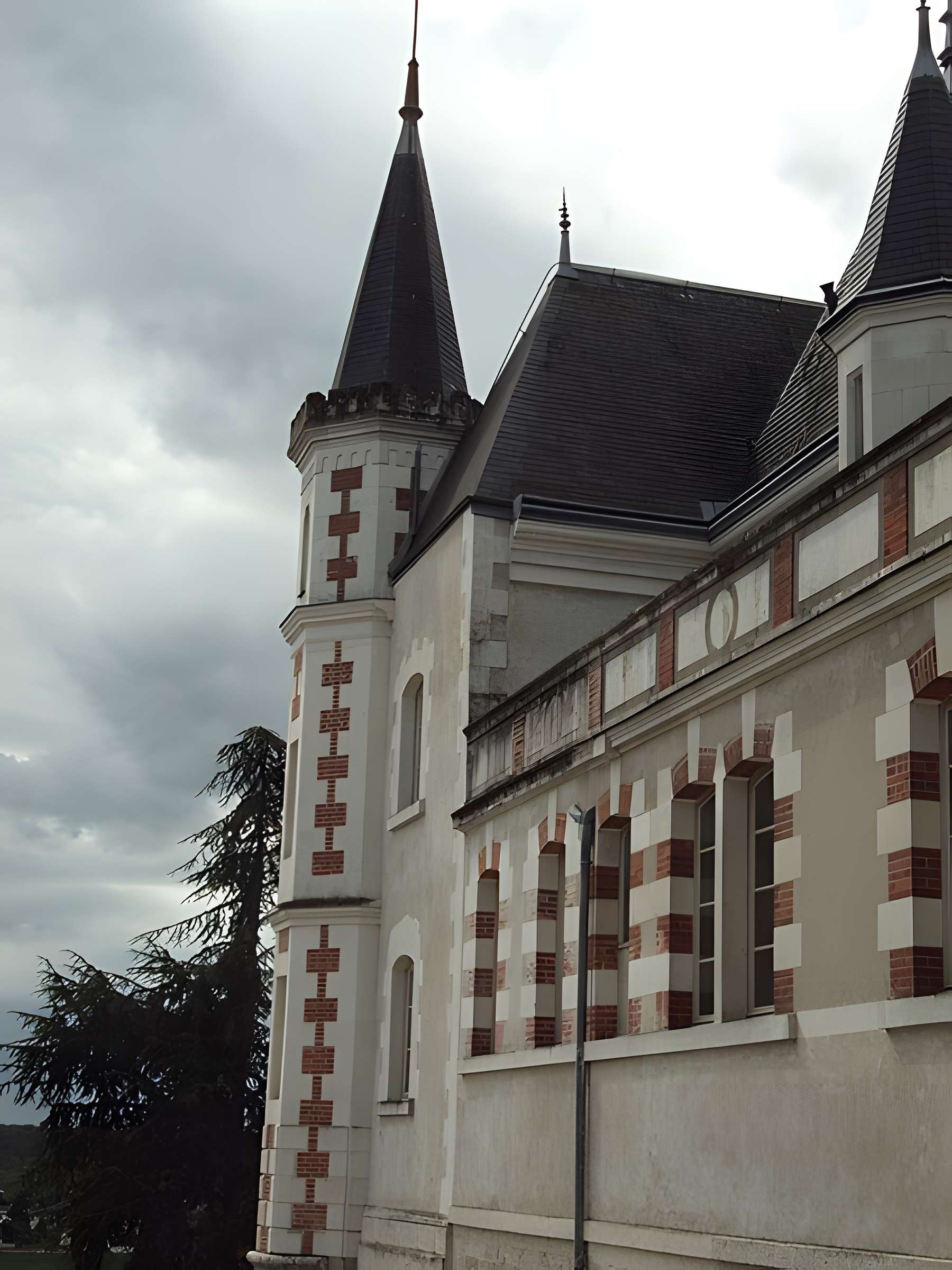 Ancienne chocolaterie Poulain à Blois